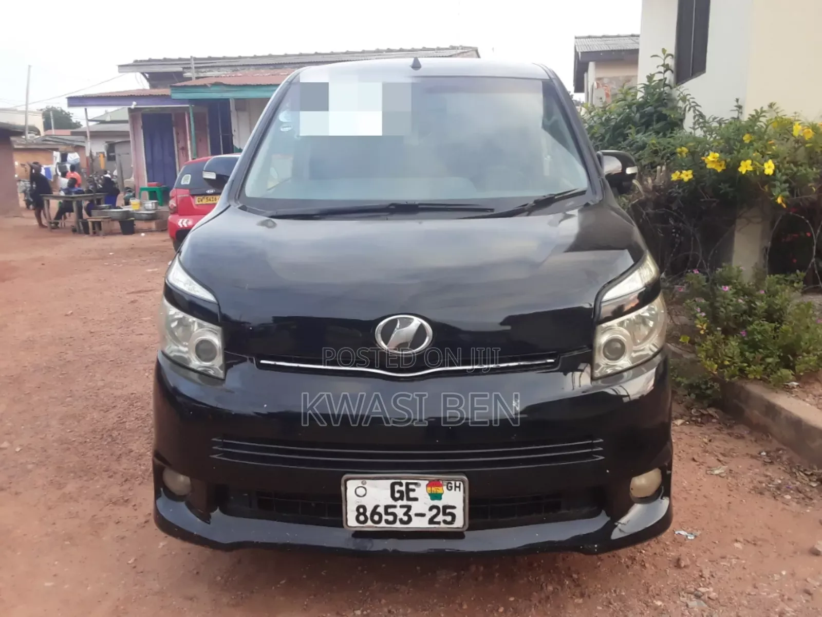 Toyota Voxy 2013 Black