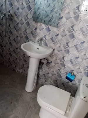 2bdrm Apartment in Chislon Broker’S, Millenium City for rent