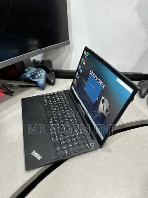 Laptop Lenovo ThinkPad E15 8GB Intel Core i5 SSD 256GB
