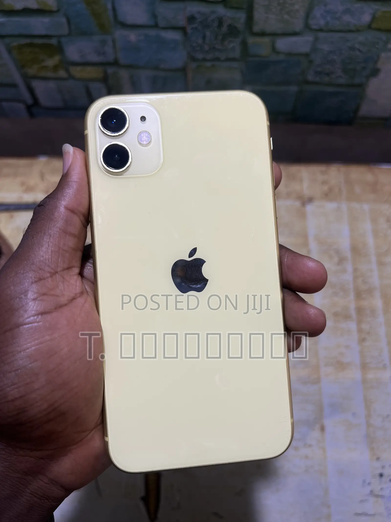 Apple iPhone 11 64 GB Yellow