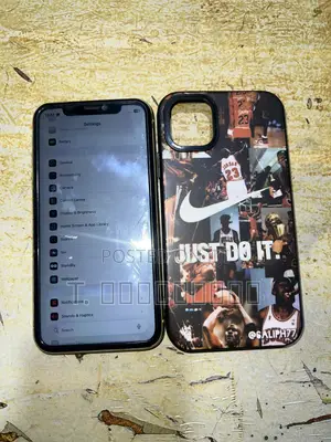 Apple iPhone 11 64 GB Yellow