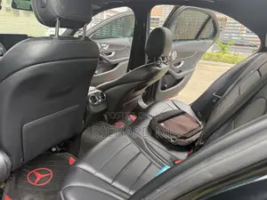 Mercedes-Benz C300 Luxury 4Matic Sedan AWD (2.0L 4cyl 7A) 2016 Black