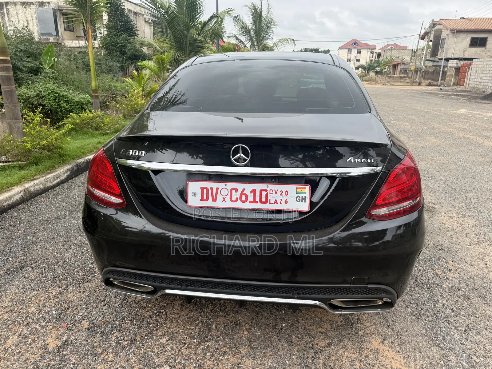 Mercedes-Benz C300 Luxury 4Matic Sedan AWD (2.0L 4cyl 7A) 2016 Black