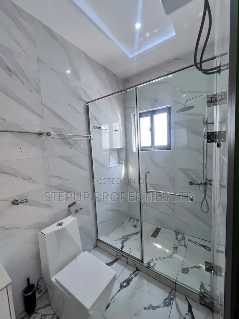 4bdrm House in Sch Junction for rent