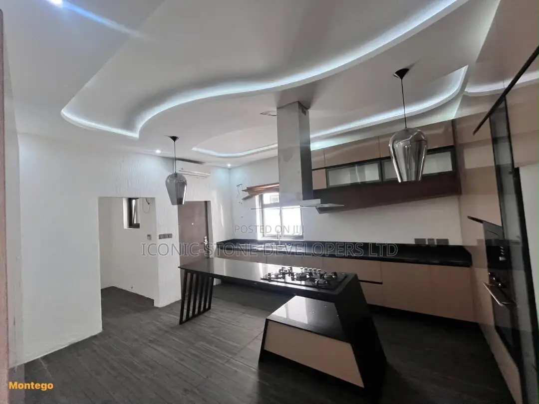4bdrm House in Sch Junction for rent