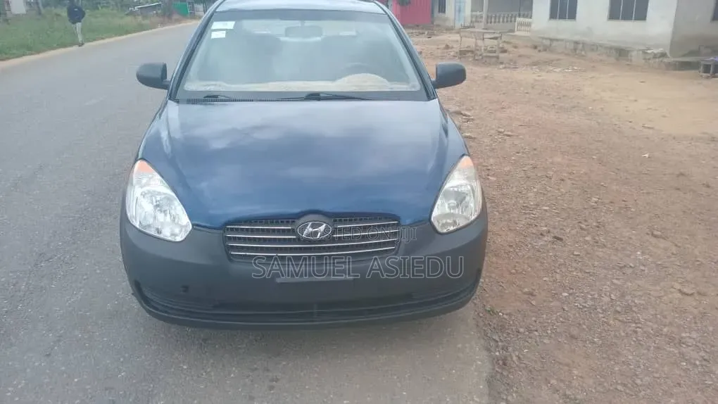 Hyundai Accent 2010 Blue