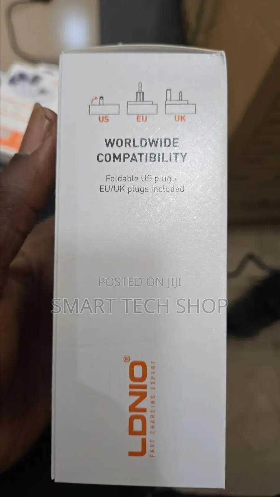 LDNIO Q10 65W GaN Super Fast Charger Built-in Retractable Type-C Cable