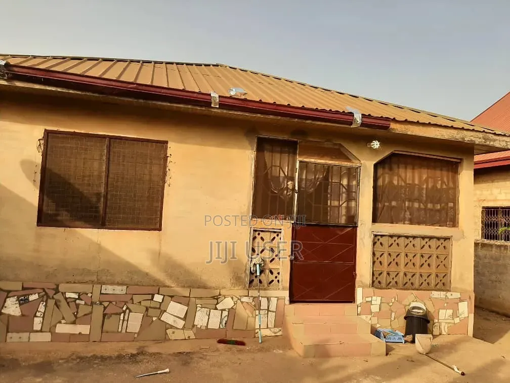 4bdrm House in Upper Denkyira East for sale