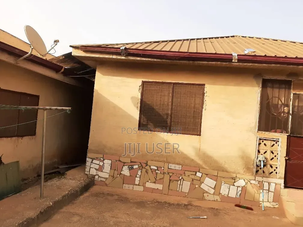 4bdrm House in Upper Denkyira East for sale