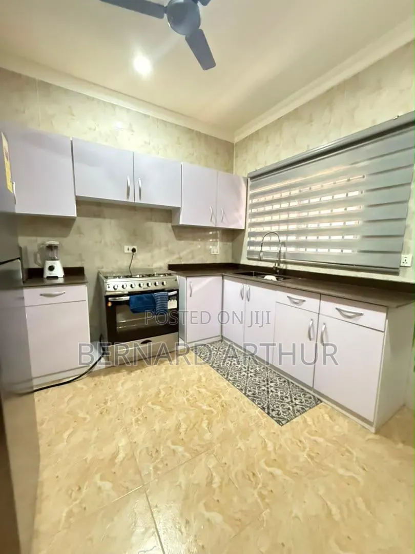 6bdrm Duplex in Bernard Agency, Pokuase for rent