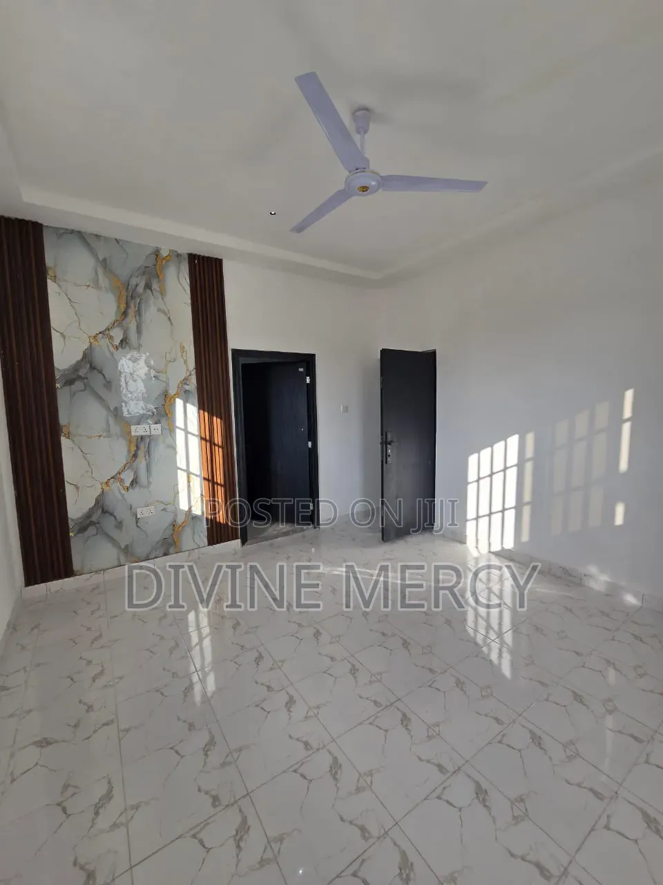 4bdrm Bungalow in Krispo City, Awutu Senya East Municipal for sale