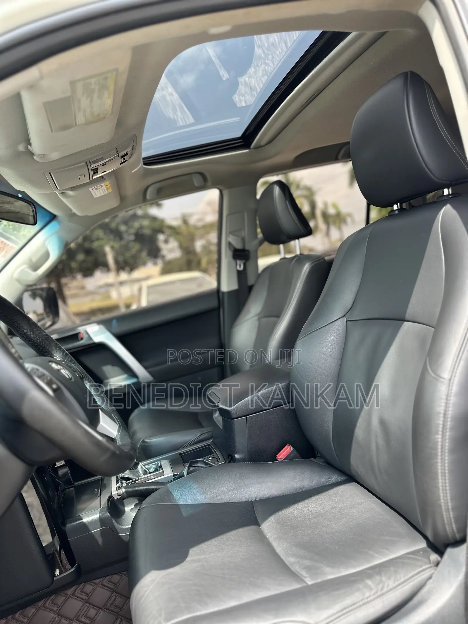 Toyota Land Cruiser Prado 4.0 Petrol TX 2017 White