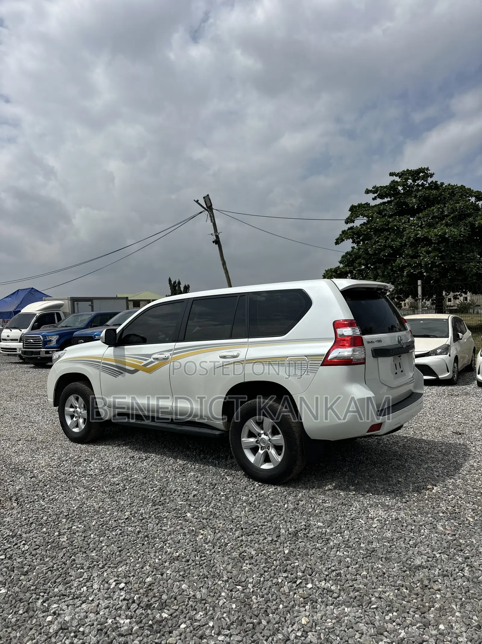 Toyota Land Cruiser Prado 4.0 Petrol TX 2017 White