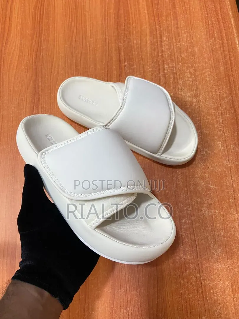 Yeezy Season 7 Nylon Padded Slides