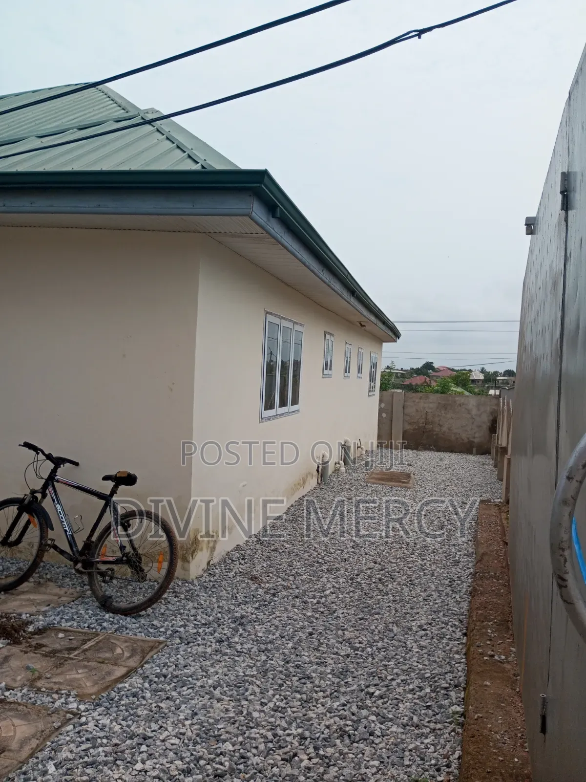 3bdrm Bungalow in Nyanaynor, Awutu Senya East Municipal for sale