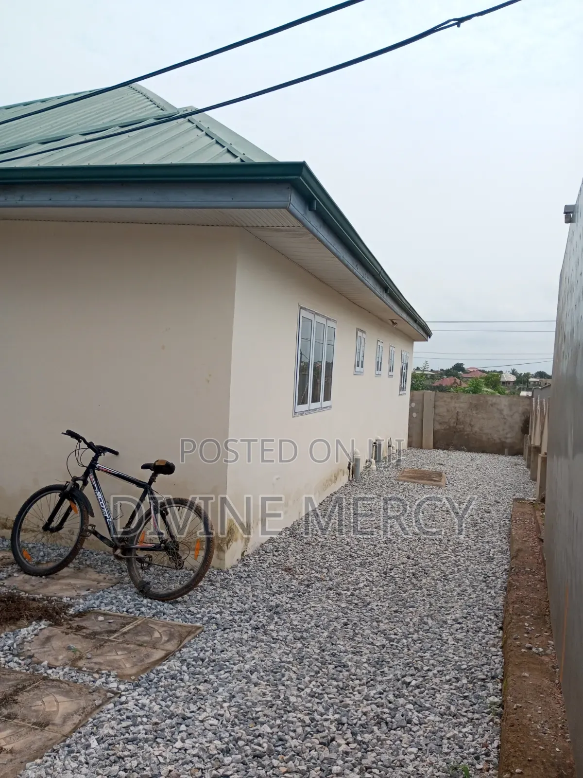 3bdrm Bungalow in Nyanaynor, Awutu Senya East Municipal for sale