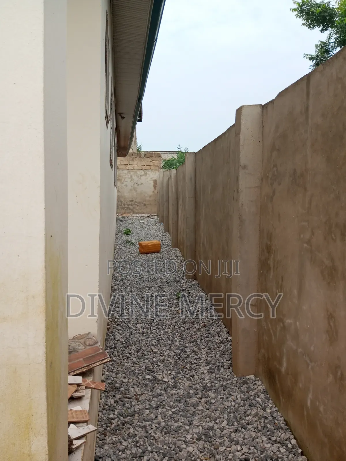3bdrm Bungalow in Nyanaynor, Awutu Senya East Municipal for sale