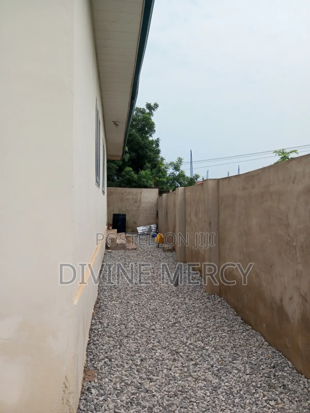 3bdrm Bungalow in Nyanaynor, Awutu Senya East Municipal for sale