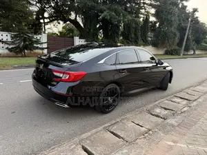 Honda Accord Sport 2.0T 2018 Black