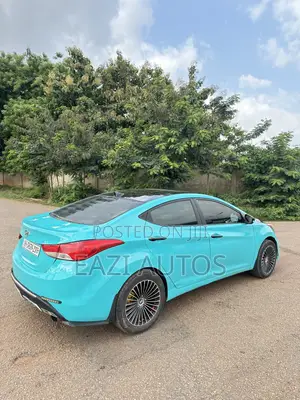 Hyundai Elantra 2013