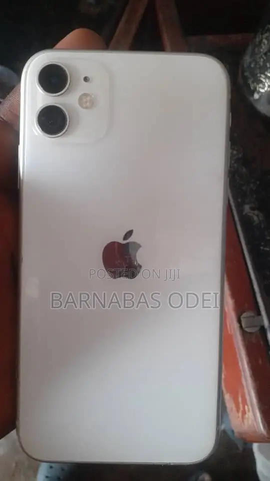 Apple iPhone 11 128 GB White