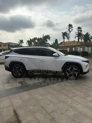 Toyota RAV4 2024 White
