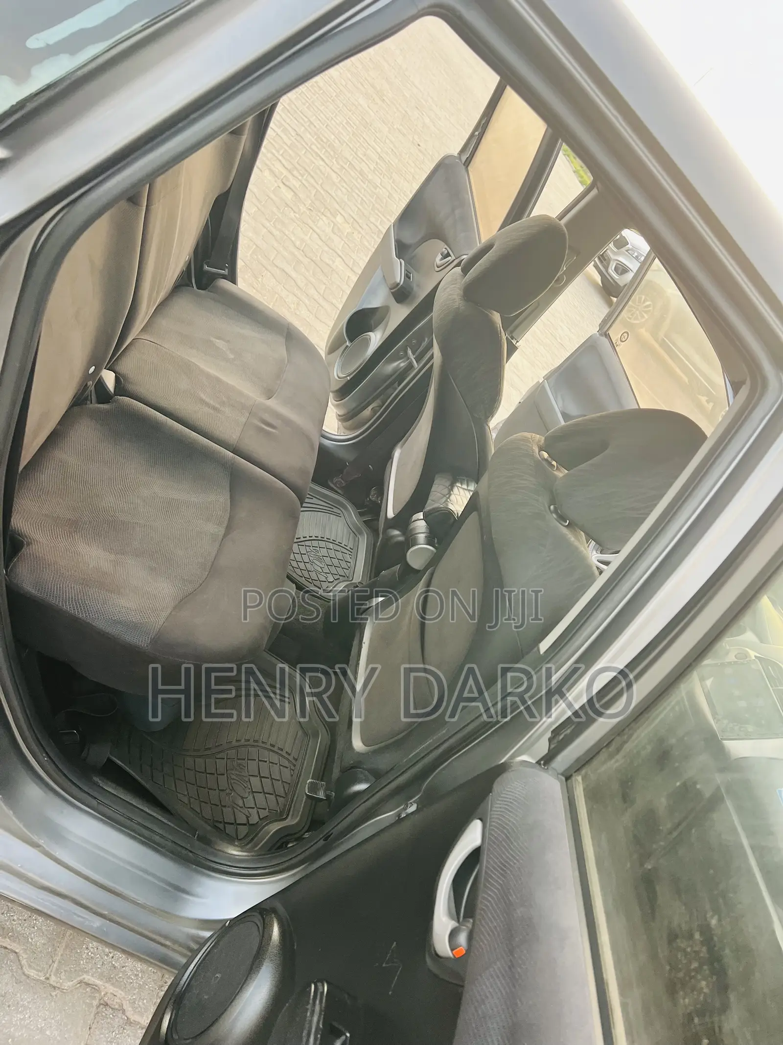 Honda Fit 2012 Gray
