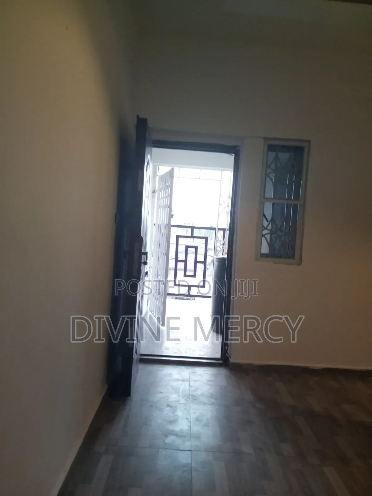 1bdrm Apartment in Newtown, Awutu Senya East Municipal for rent