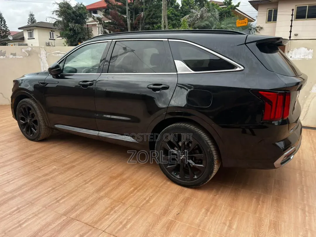 Kia Sorento S 2022 Black