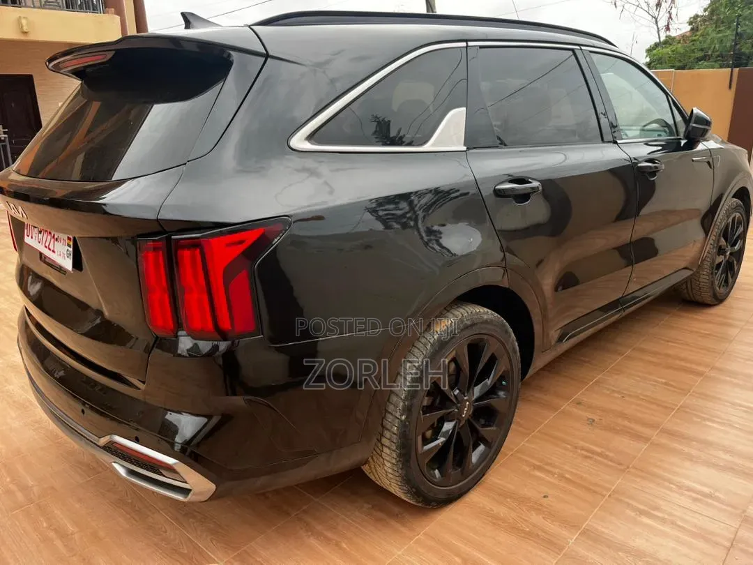 Kia Sorento S 2022 Black