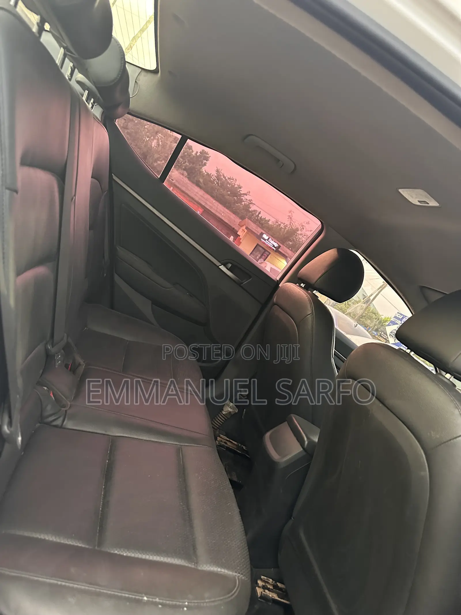 Hyundai Elantra Limited Sedan FWD (2.0L 4cyl 6A) 2017 White