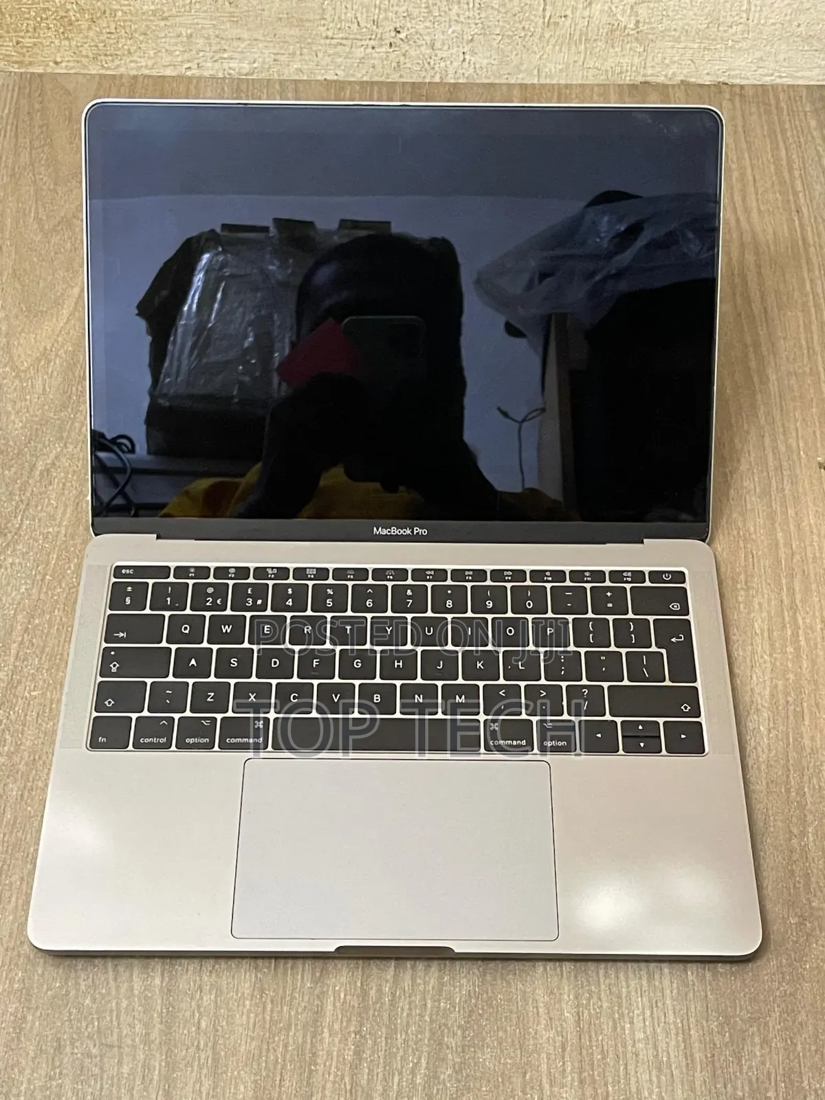 Laptop Apple MacBook Pro 2017 16GB Intel Core i5 SSD 512GB