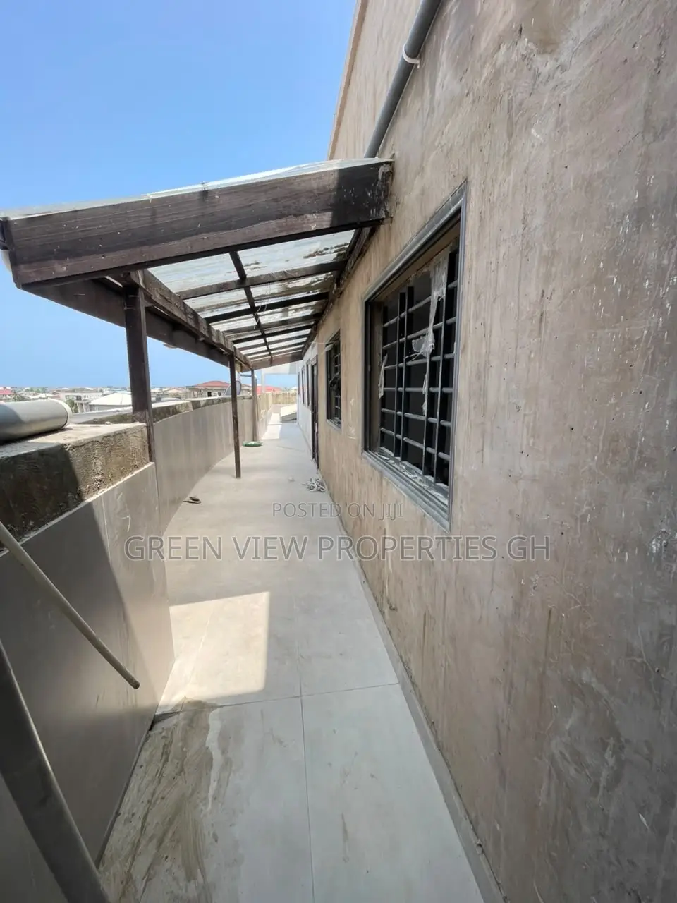 2bdrm Apartment in West Hills Mall Area for rent