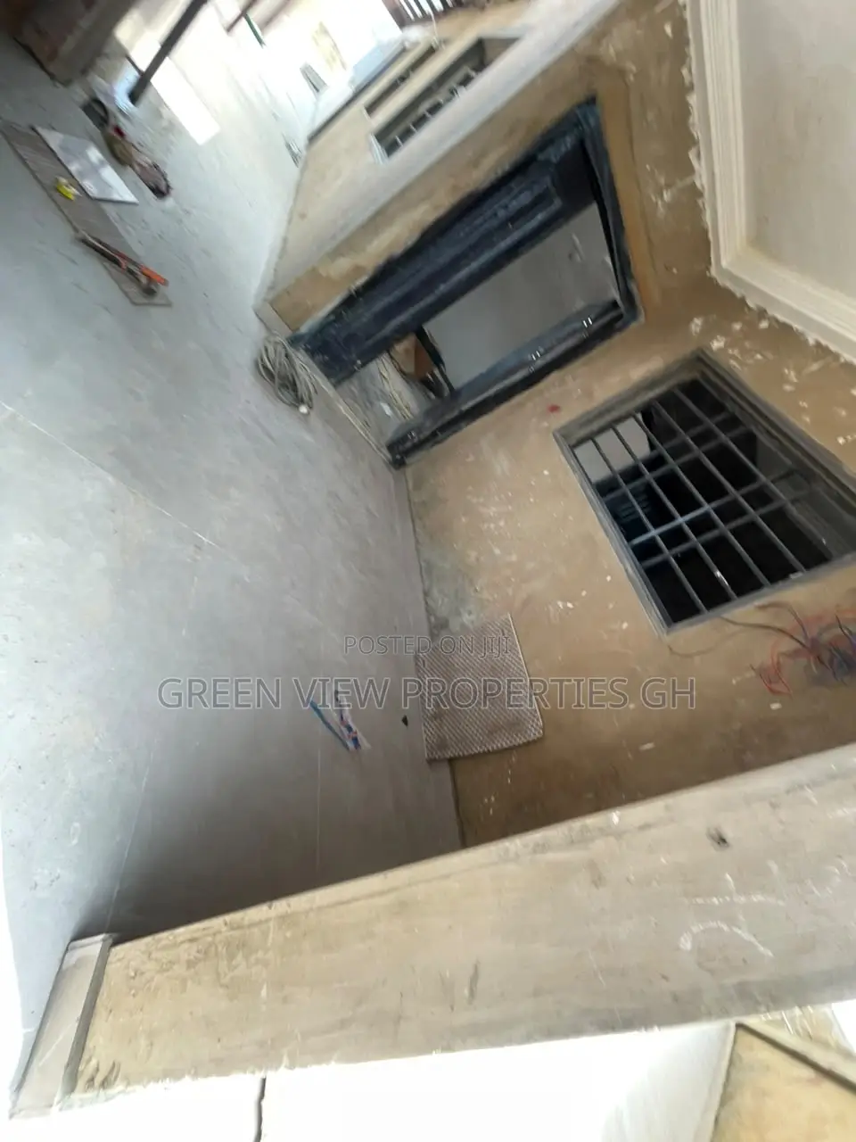 2bdrm Apartment in West Hills Mall Area for rent