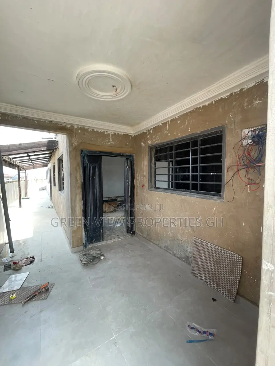 2bdrm Apartment in West Hills Mall Area for rent