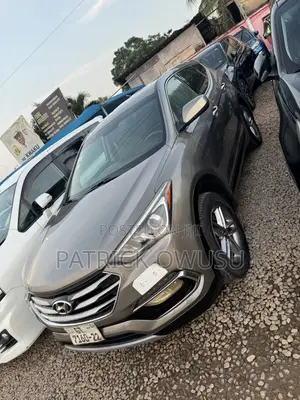 Hyundai Santa Fe 2018 Gray