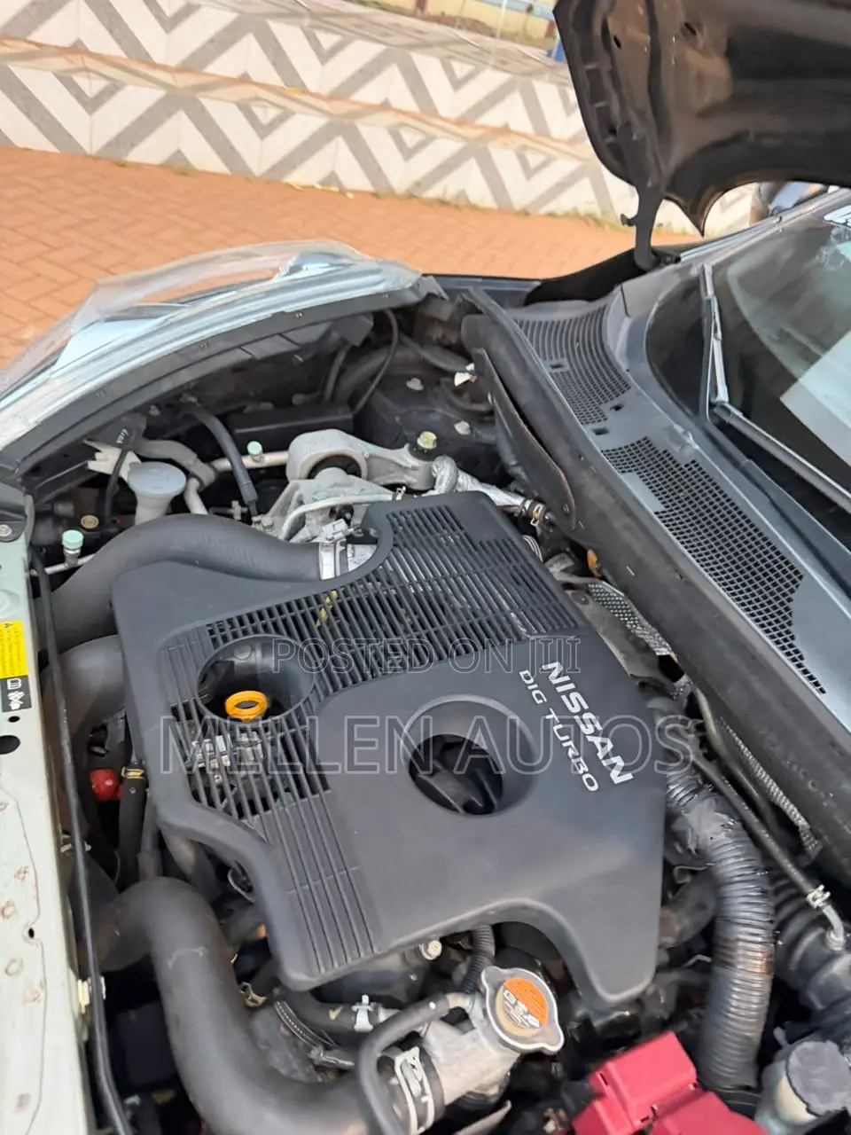 Nissan Juke SV 4dr Hatchback (1.6L 4cyl Turbo 6M) 2014 Black