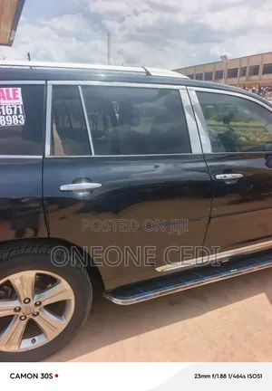 Toyota Highlander Limited 3.5L 2WD 2013 Black