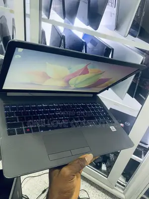 Laptop HP 250 G7 8GB Intel Core i5 SSD 256GB