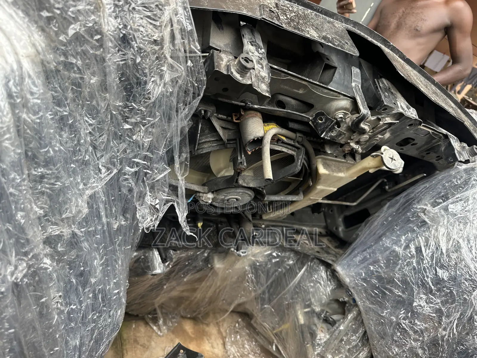 Toyota Yaris 2010-2012 Front Cut Available
