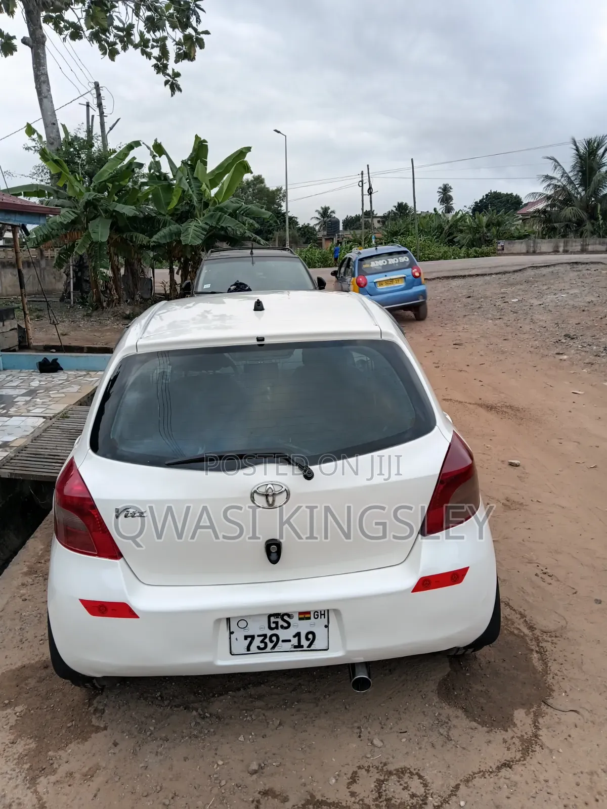 Toyota Vitz 1.3 FWD 5dr 2010 White