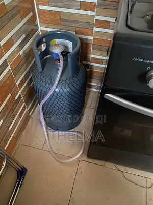Urgent Sale 4 Burner Volcano Gas Cooker With Oven