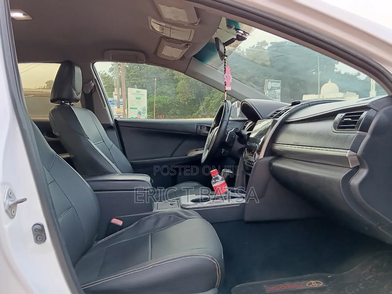 Toyota Camry L 4dr Sedan w/Prod. End 11/13 (2.5L 4cyl 6A) 2014 White
