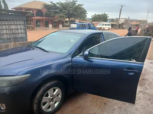 Toyota Camry 2009 Blue