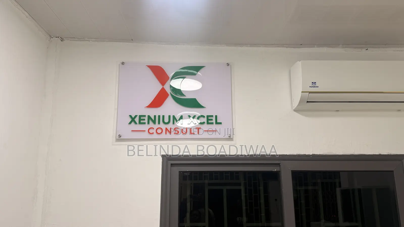 3d and 2d Signage
