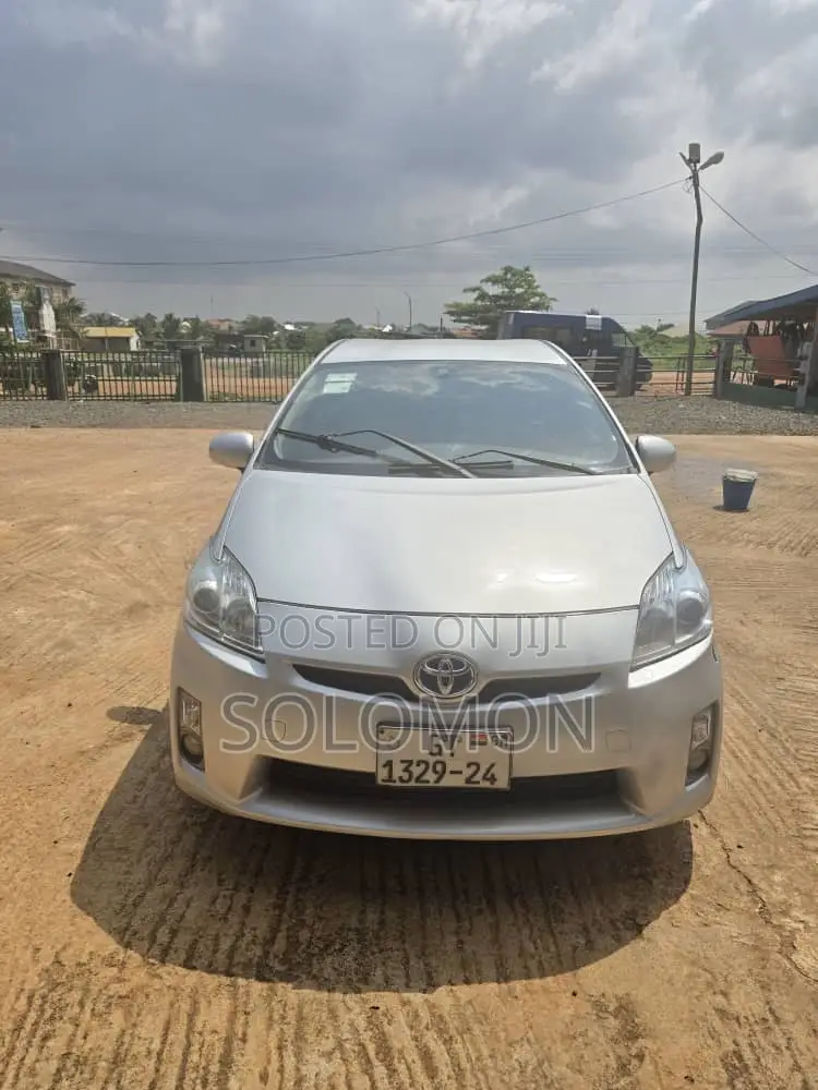 Toyota Prius 2013 Silver