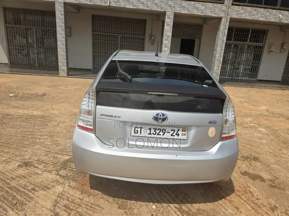 Toyota Prius 2013 Silver