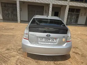 Toyota Prius 2013 Silver