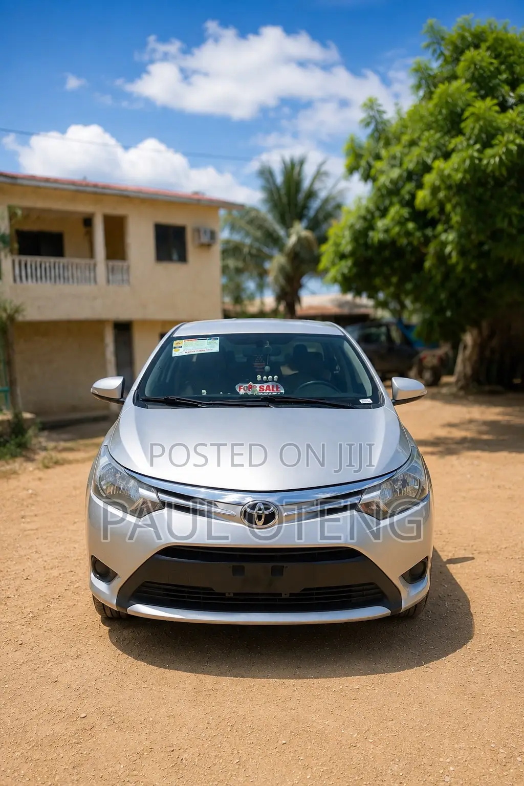 Toyota Yaris 2015 Silver