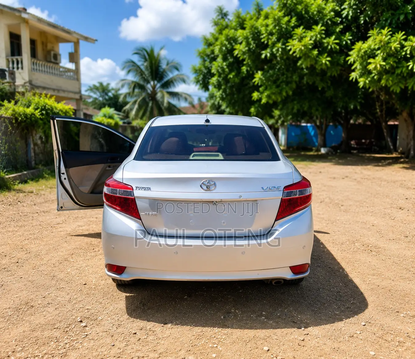 Toyota Yaris 2015 Silver